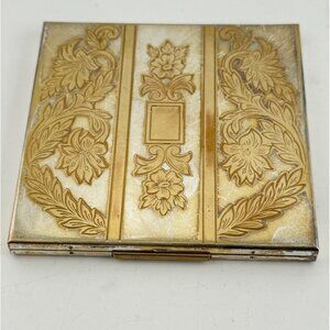 Zell Fifth Avenue Compact